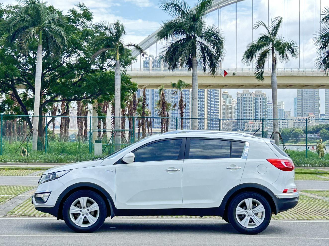 Kia Sportage R