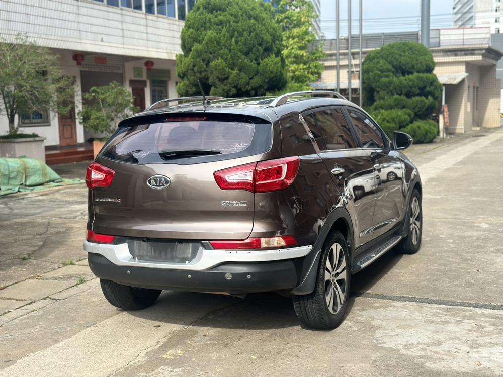Kia Sportage R