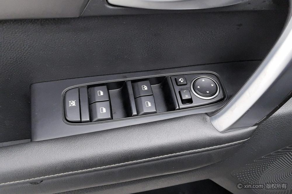Kia Sportage R