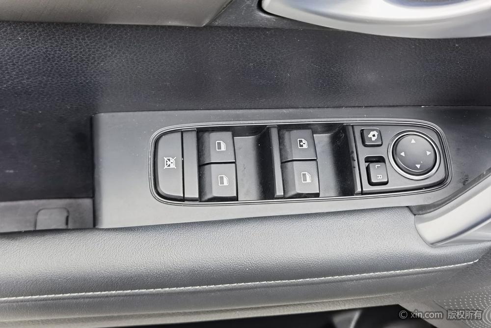 Kia Sportage R
