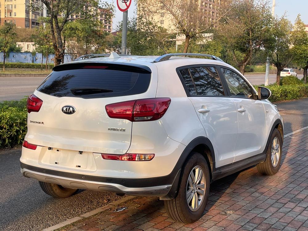 Kia Sportage R