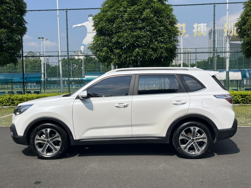 Kia Sportage R