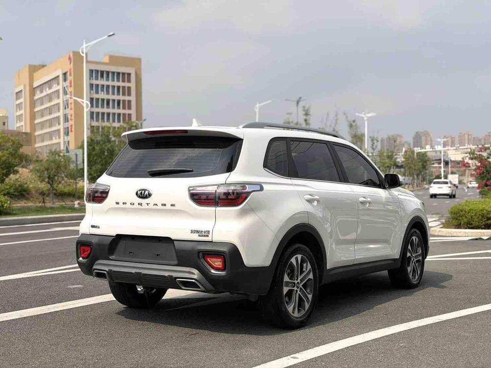 Kia Sportage R