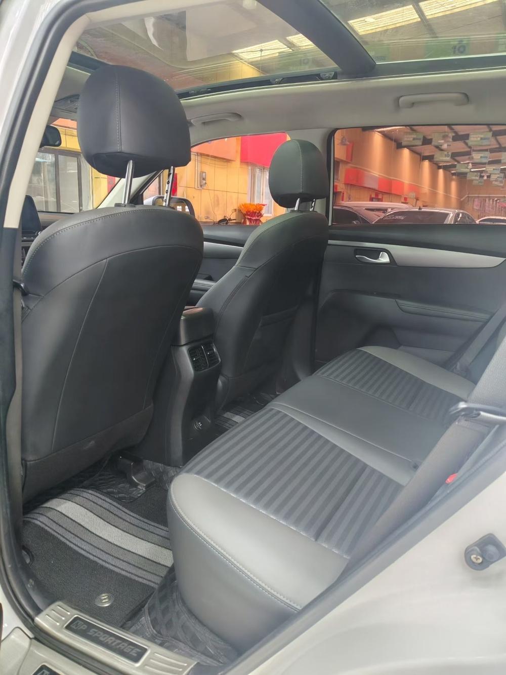 Kia Sportage R