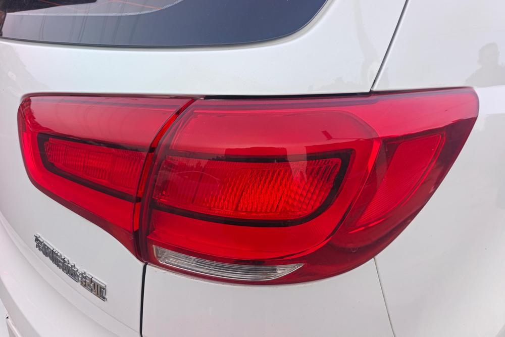 Kia Sportage R