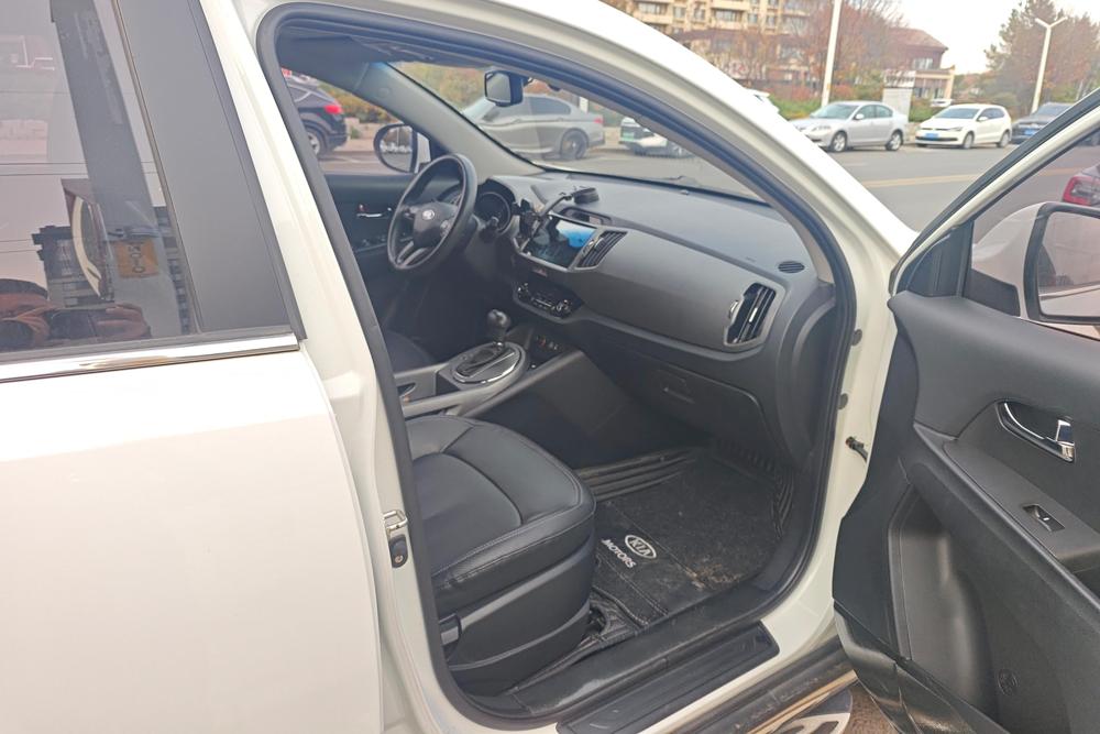 Kia Sportage R