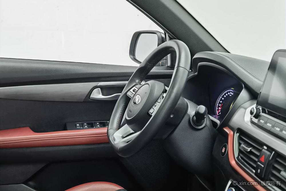 Kia Sportage R