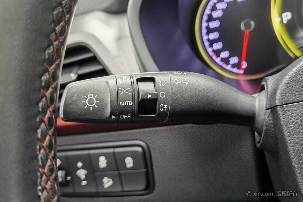 Kia Sportage R