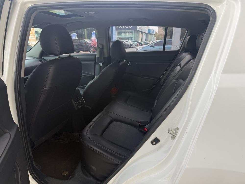 Kia Sportage R