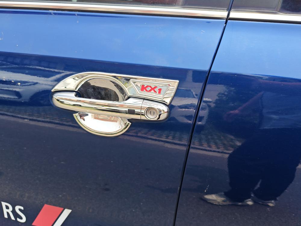 Kia Yipao