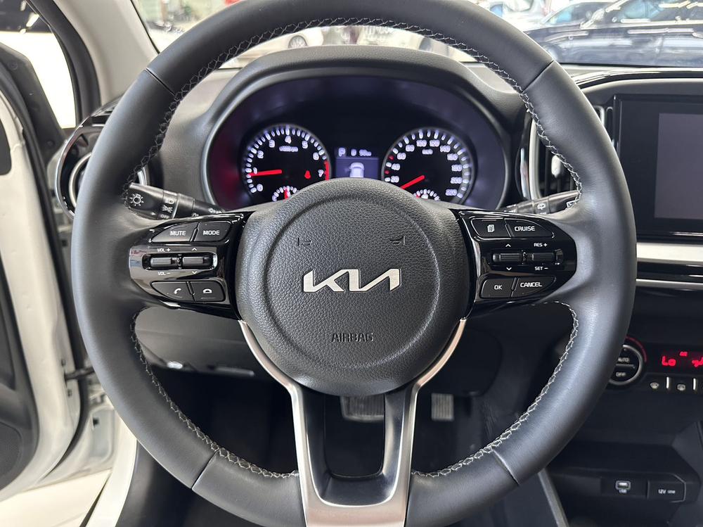 Kia Yipao