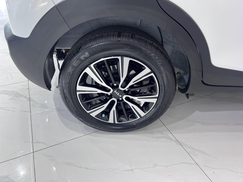 Kia Yipao