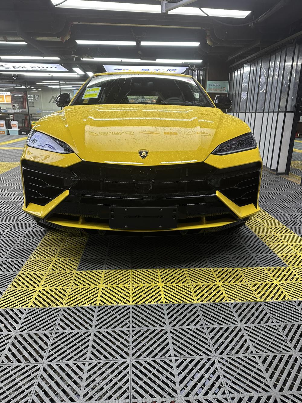 Lamborghini Urus SE