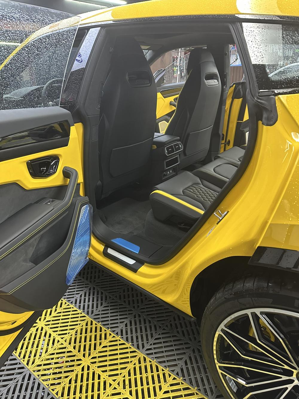 Lamborghini Urus SE