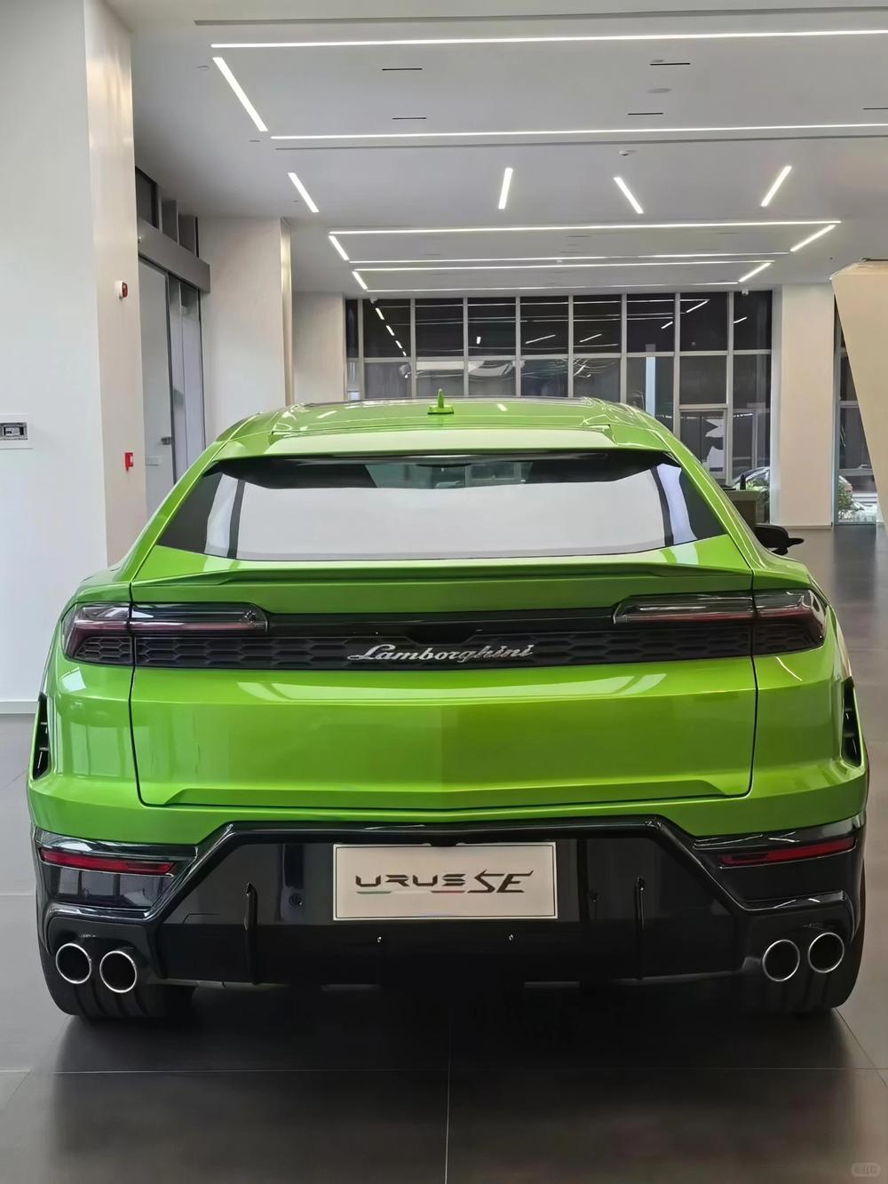 Lamborghini Urus SE