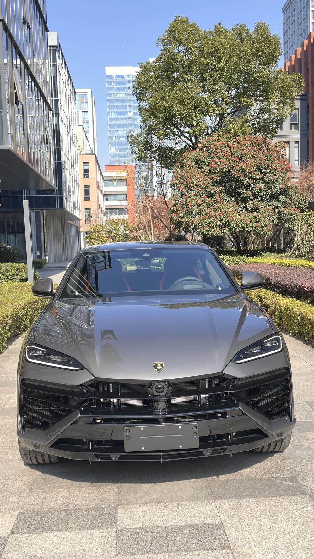 Lamborghini Urus SE
