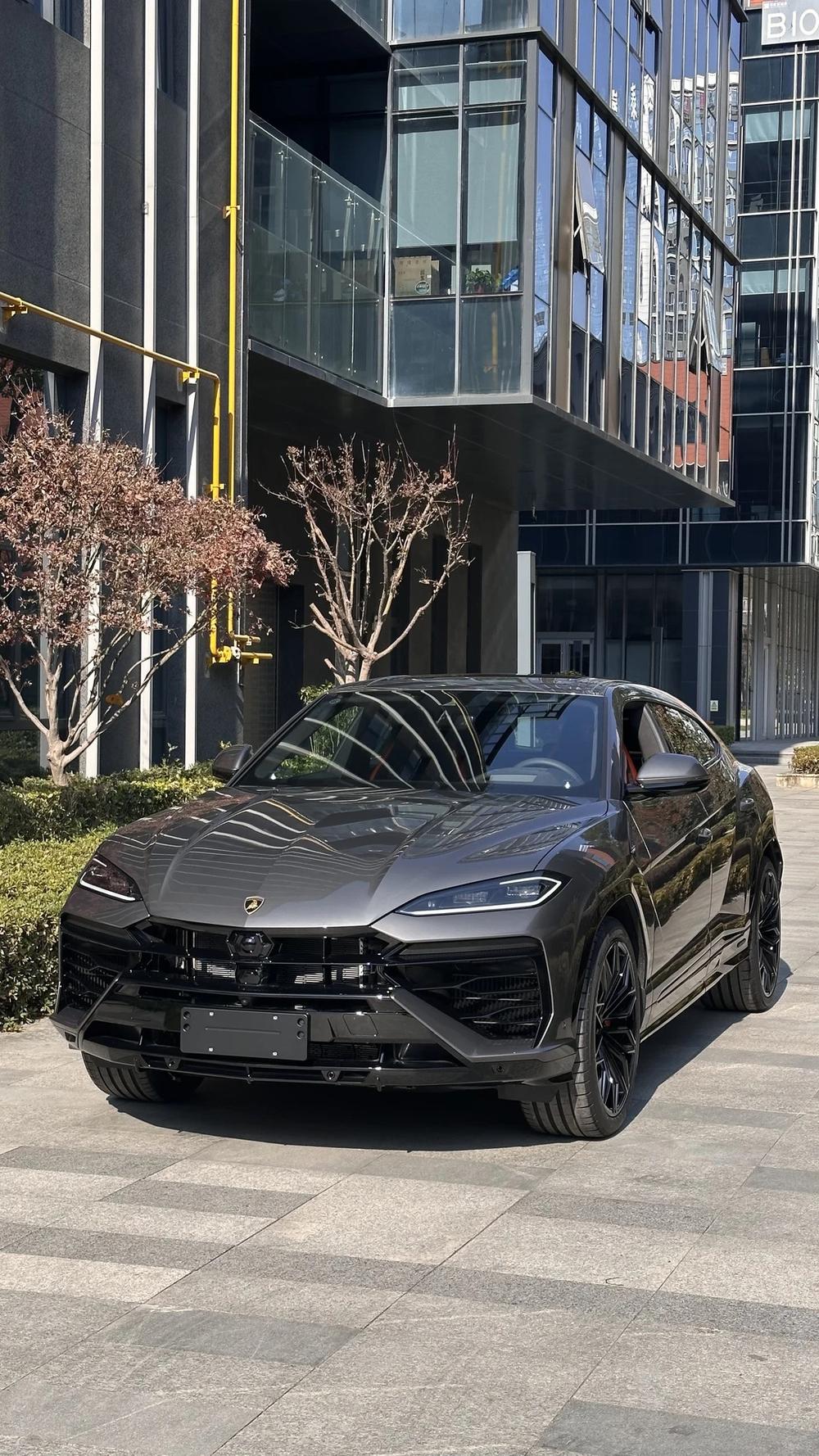 Lamborghini Urus SE