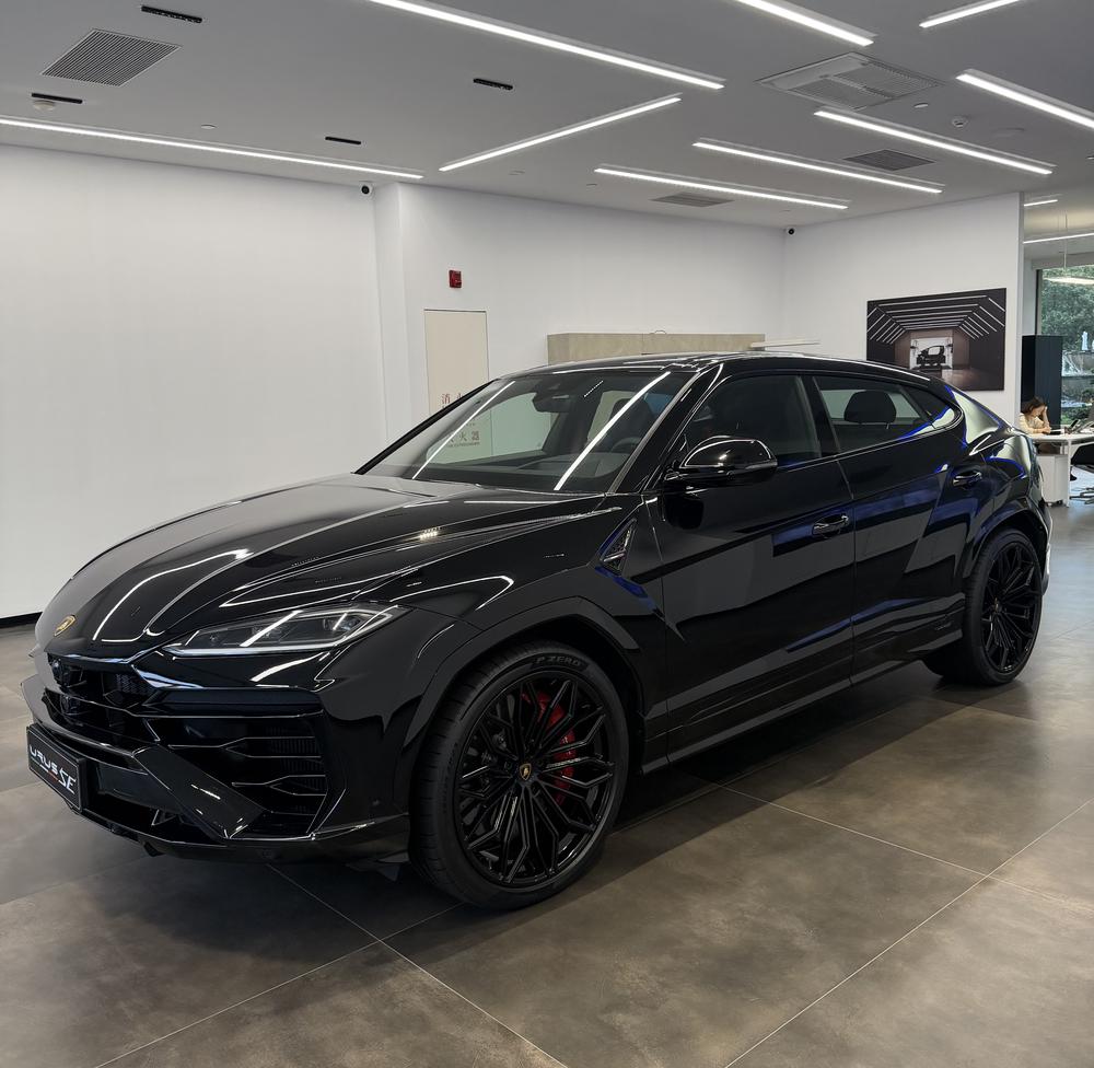Lamborghini Urus SE
