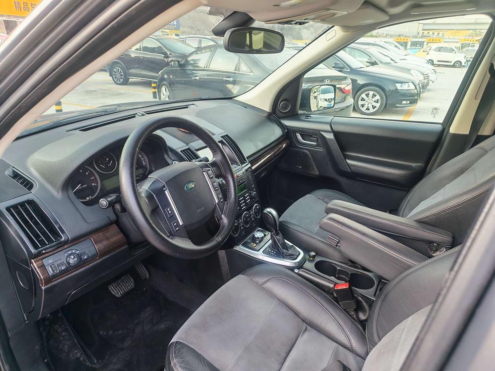 Land Rover Freelander 2