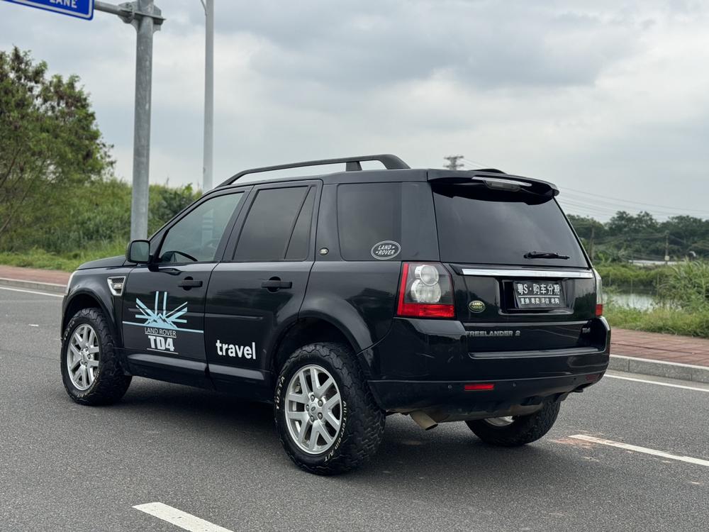 Land Rover Freelander 2