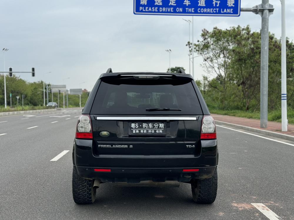 Land Rover Freelander 2