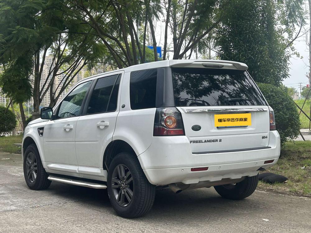 Land Rover Freelander 2