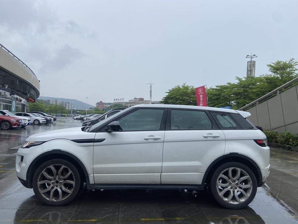 Land Rover Range Rover Evoque (Import)