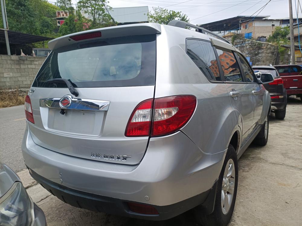 Landwind Landwind X8