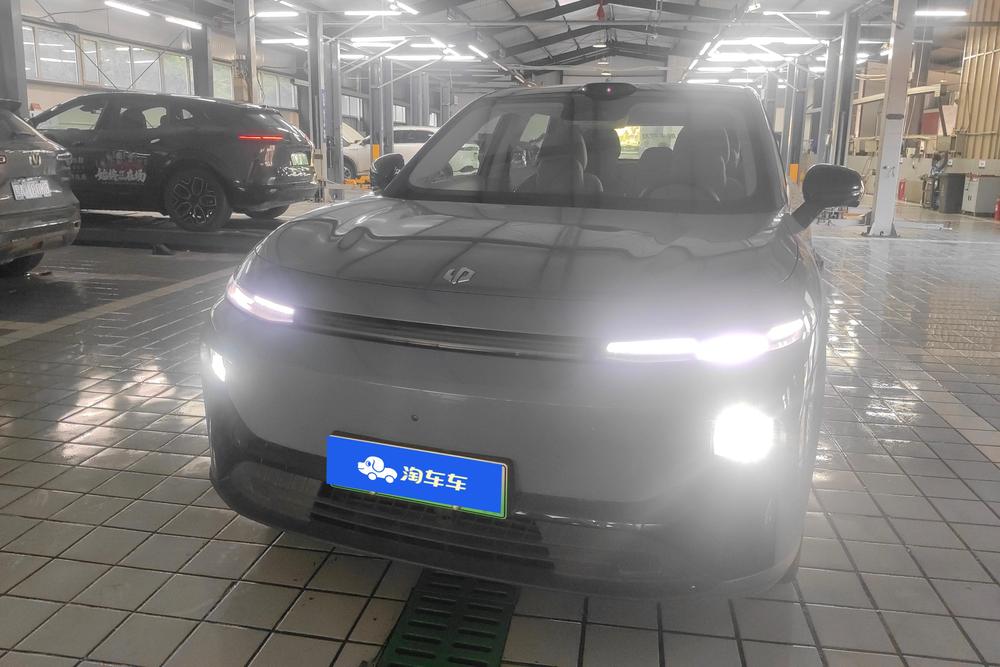 Leapmotor Leapmotor B10