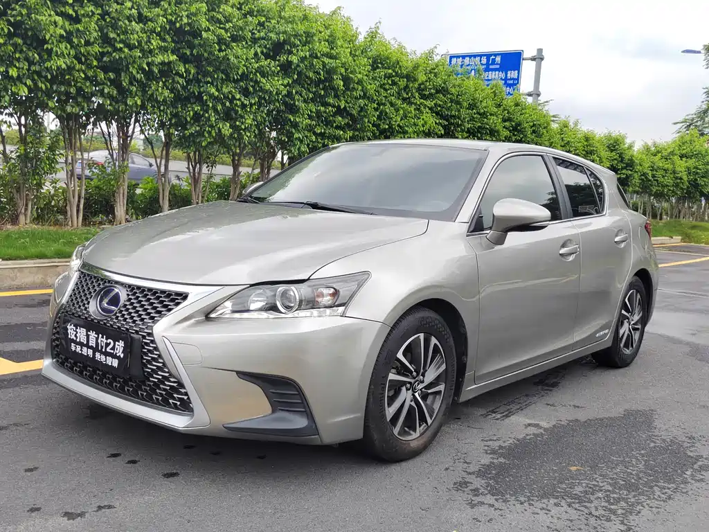 Lexus CT