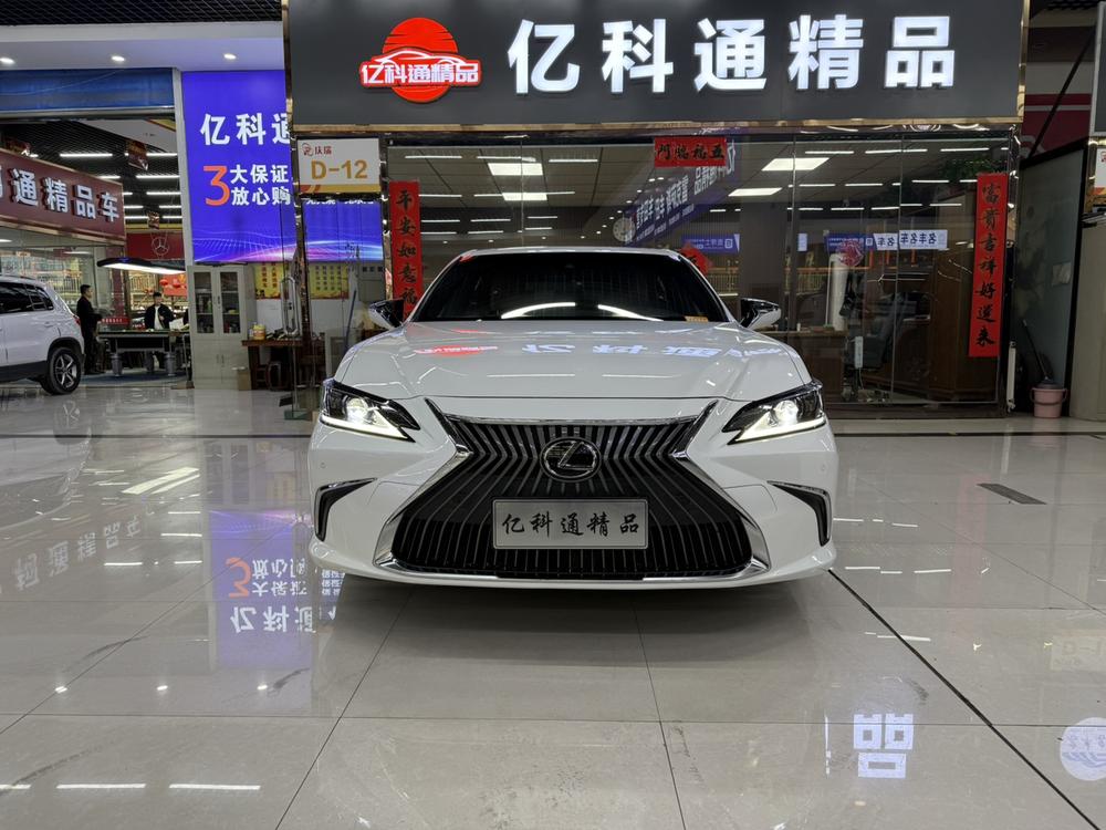 Lexus Lexus ES