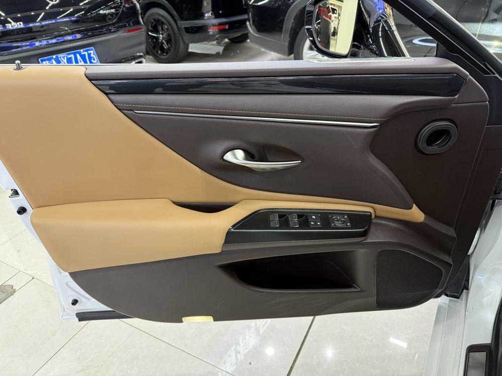 Lexus Lexus ES