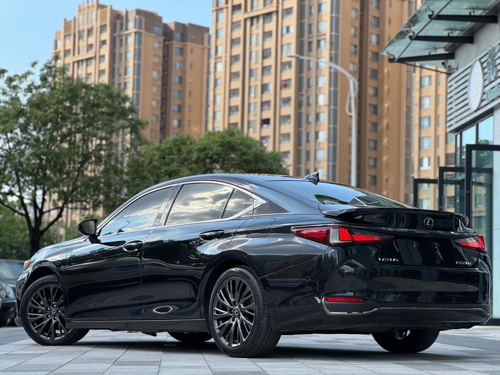 Lexus Lexus ES