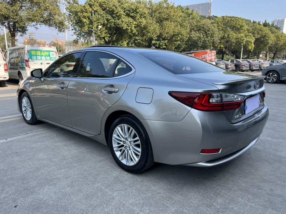 Lexus Lexus ES