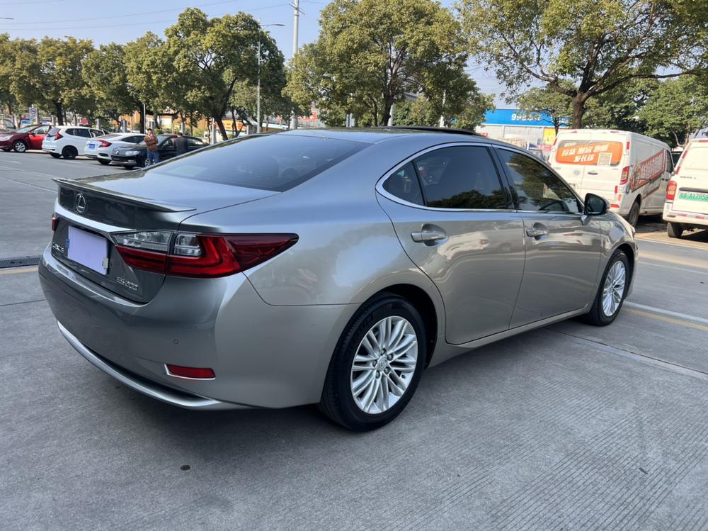 Lexus Lexus ES