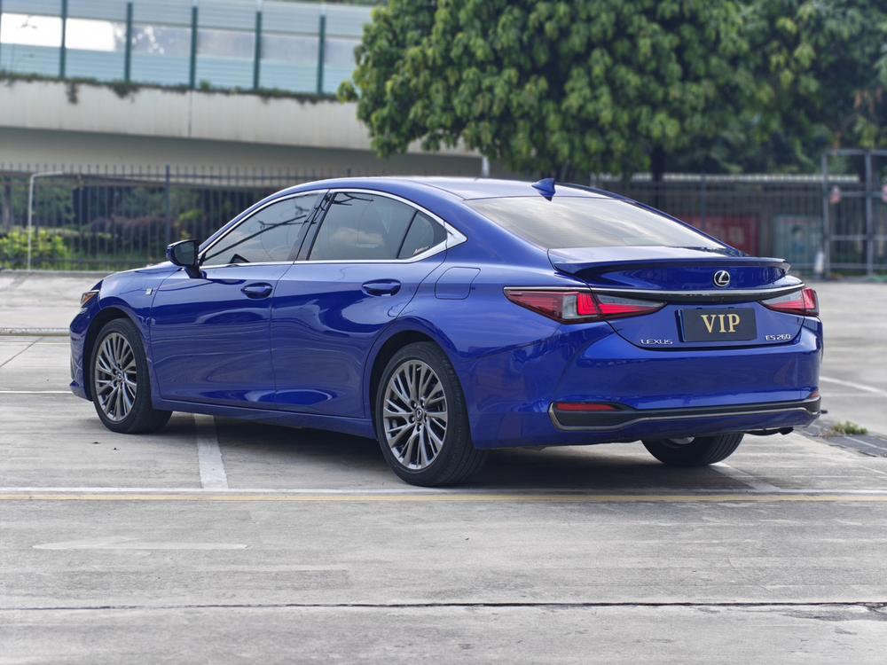 Lexus Lexus ES