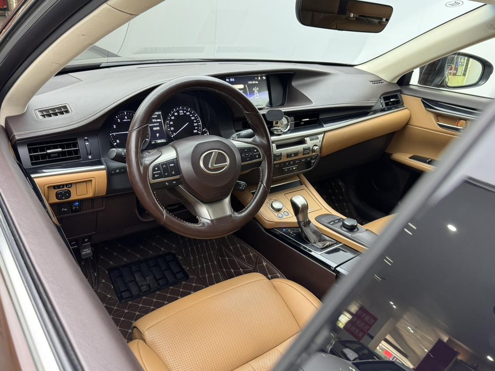Lexus Lexus ES