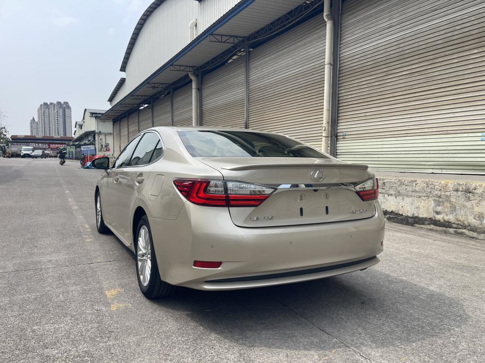 Lexus Lexus ES