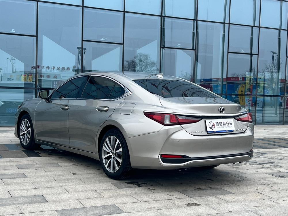 Lexus Lexus ES