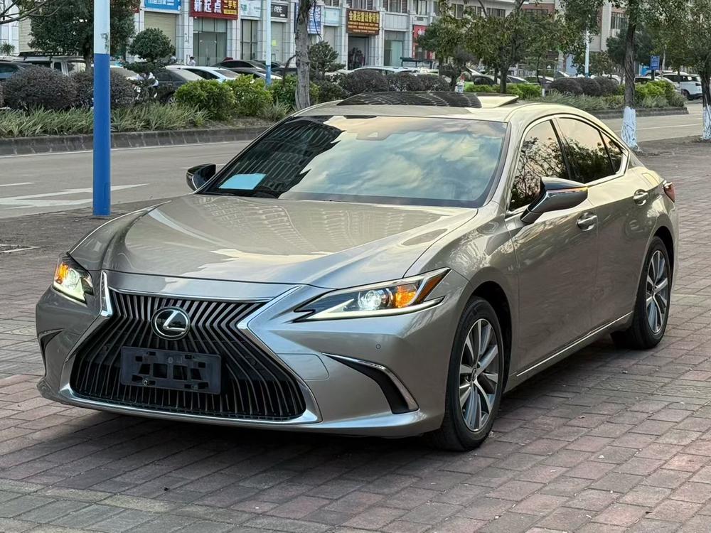 Lexus Lexus ES