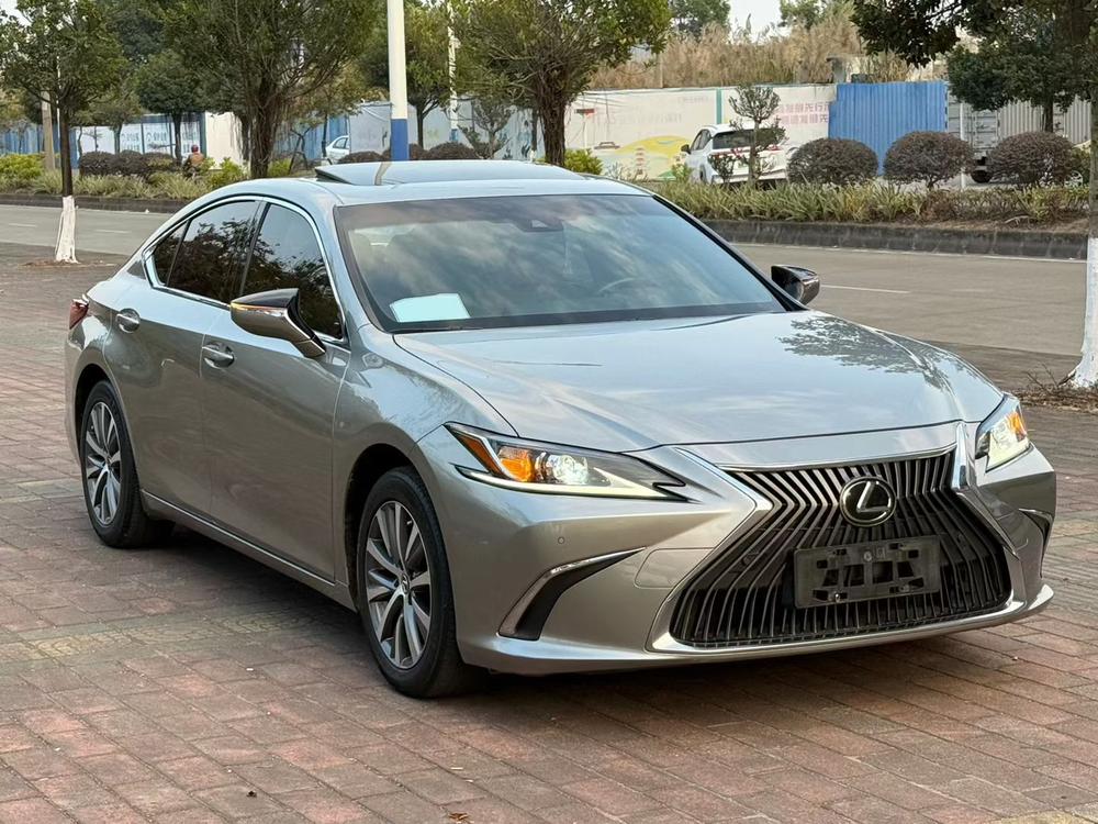 Lexus Lexus ES