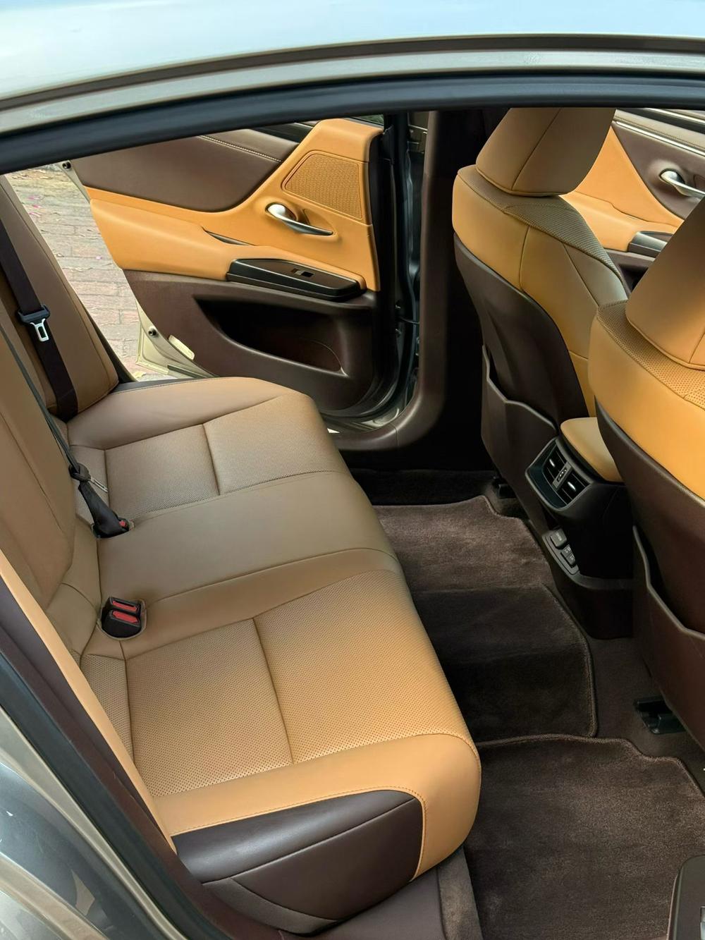 Lexus Lexus ES