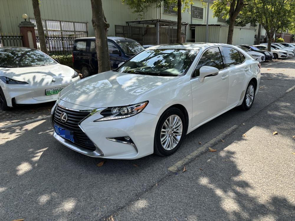 Lexus Lexus ES