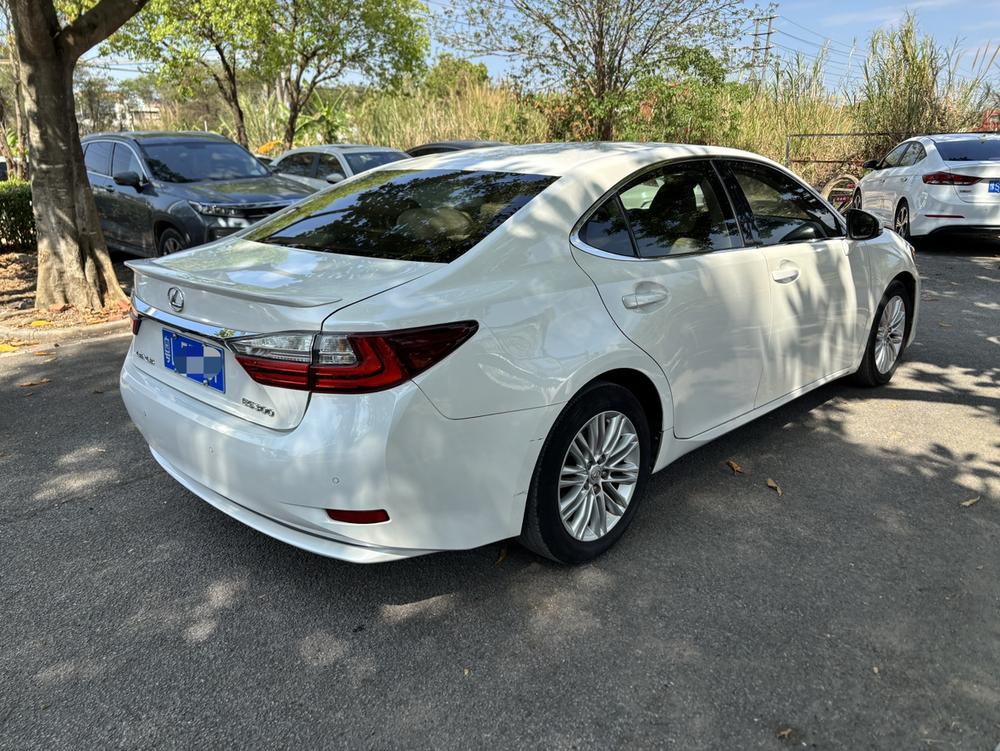 Lexus Lexus ES