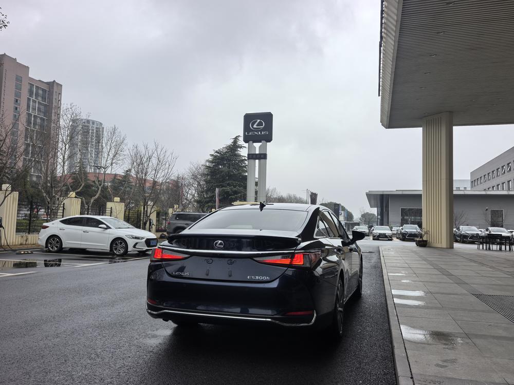 Lexus Lexus ES