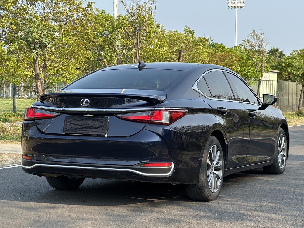 Lexus Lexus ES