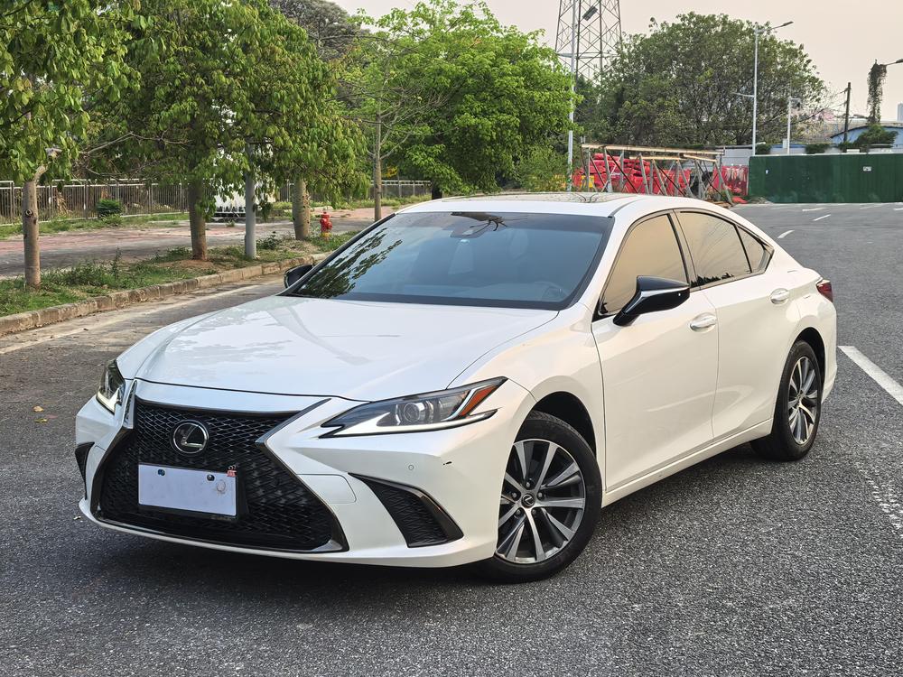 Lexus Lexus ES