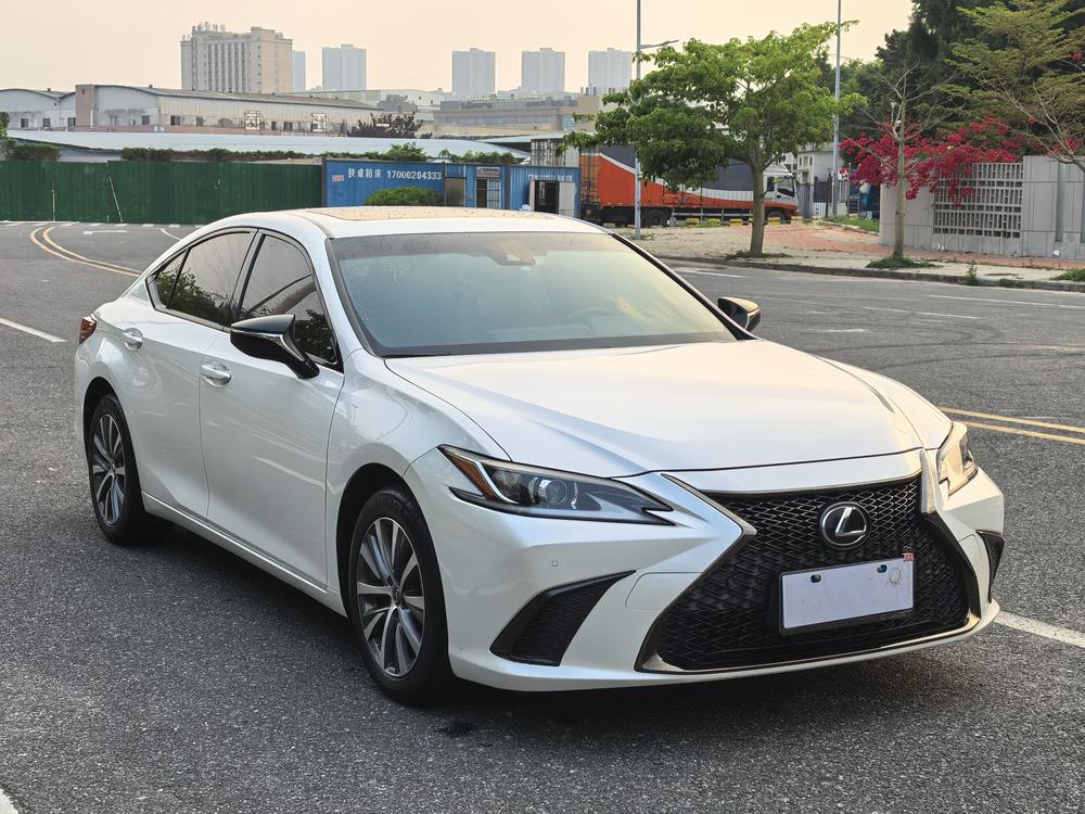 Lexus Lexus ES
