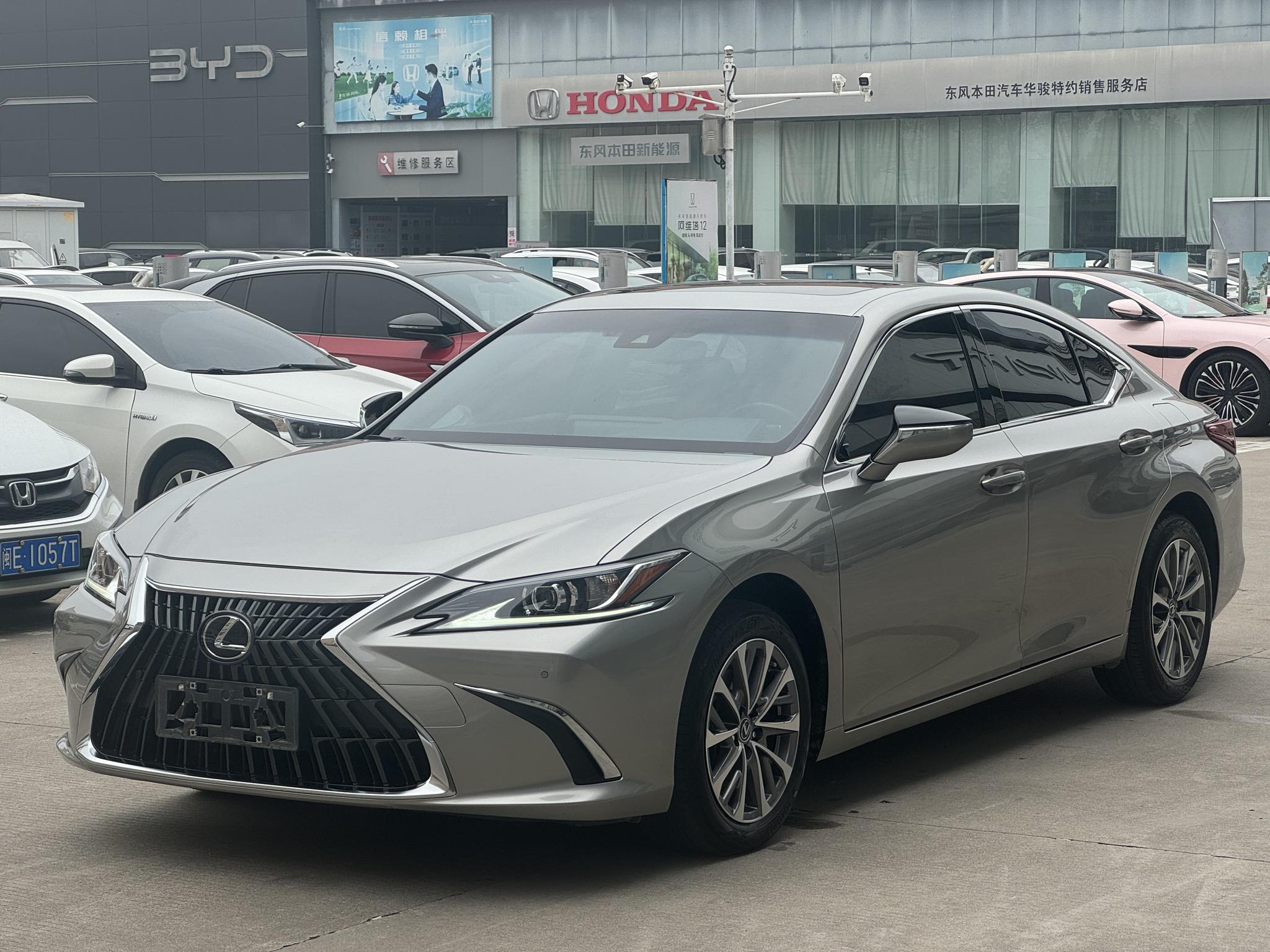 Lexus Lexus ES