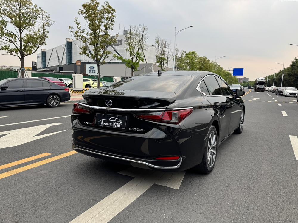 Lexus Lexus ES